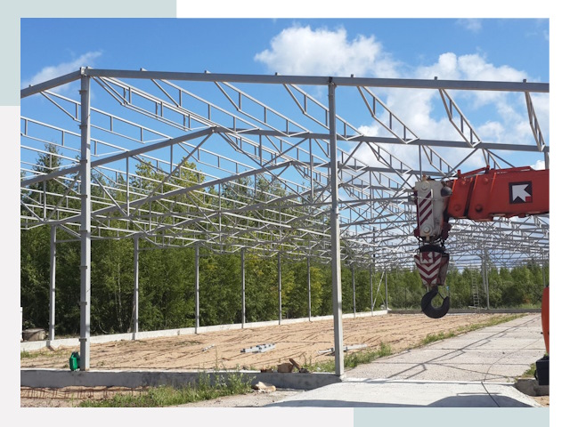 Строительство конюшен в Можга от 608 руб. под ключ